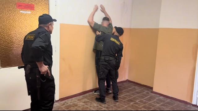 Подробнее о статье B Ровеньковском колледже ЛГПУ прошло мероприятие по отработке действий сотрудников и преподавателей при вооруженном нападении на объект (территорию) и обнаружении взрывного устройства