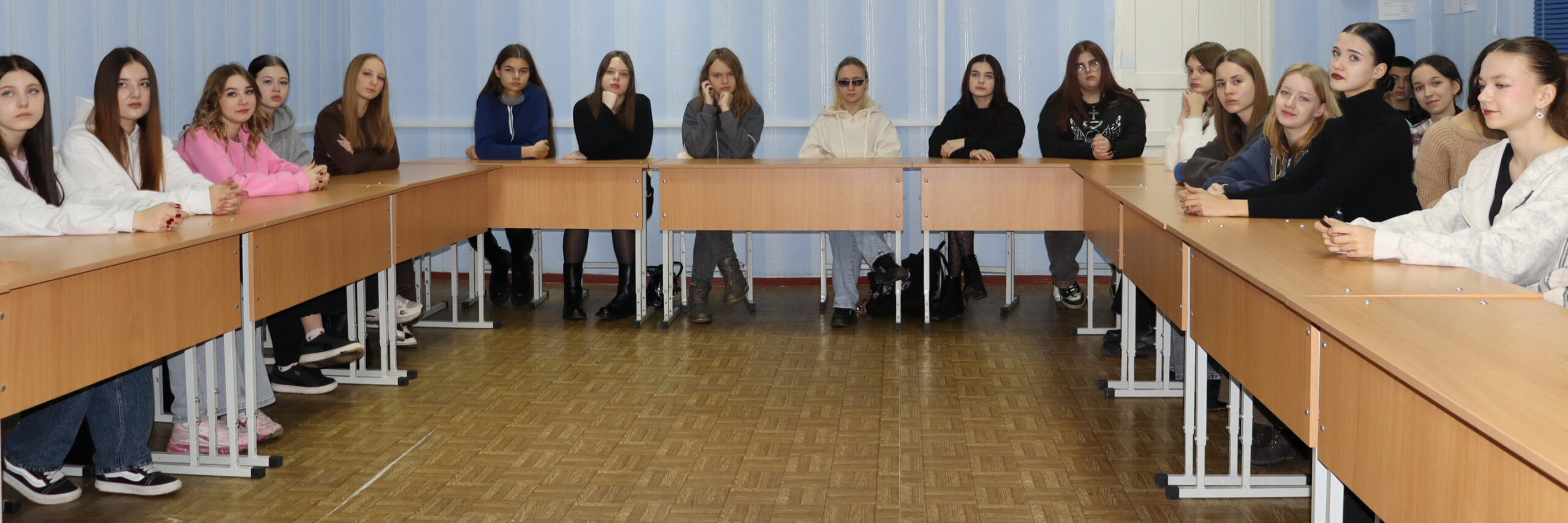 Подробнее о статье В Ровеньковском колледже ЛГПУ продолжается проект «Аудиовизуальная энциклопедия этнокультур России»